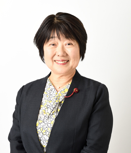 露木 里江子